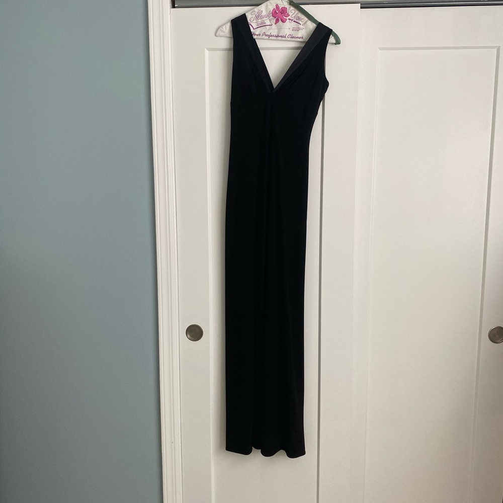 Long black v-cut dress- Laundry by Shelli Segal